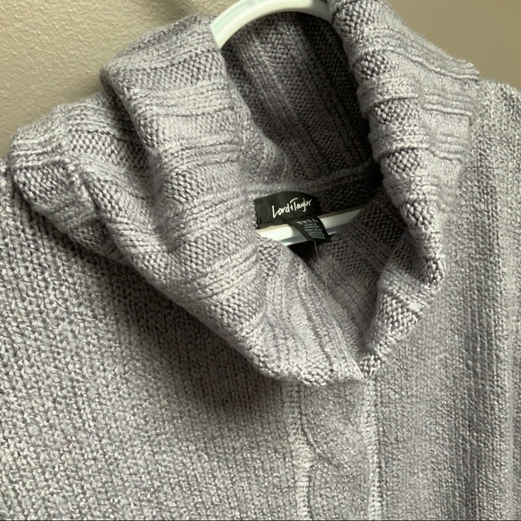 New Lord & Taylor Sweater - Picture 2 of 7